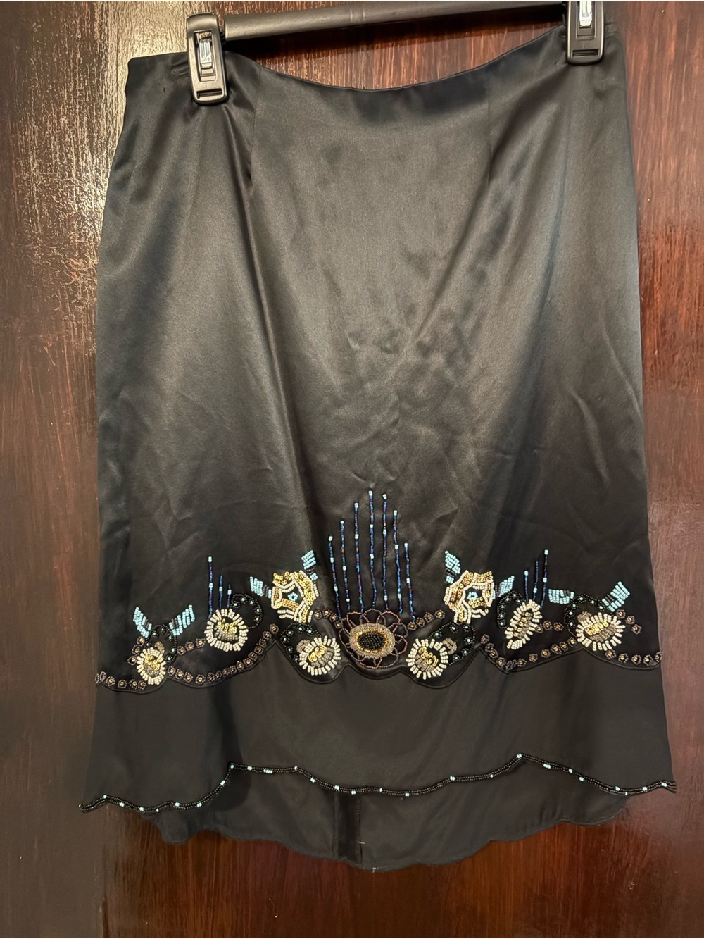 Y2K Nanette Lepore Black A-Line Skirt w Beautiful Beaded Embellishment. Size 4.